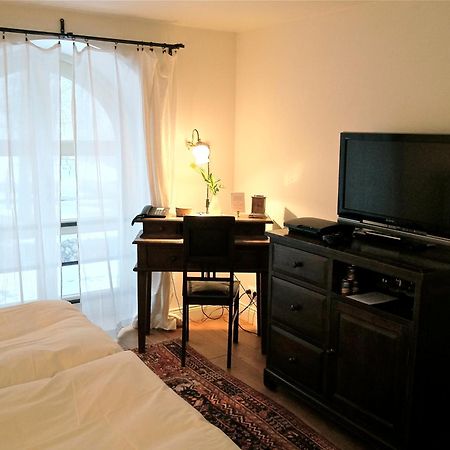 Paedaste Manor Ruang foto