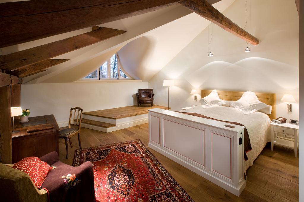 Paedaste Manor Ruang foto