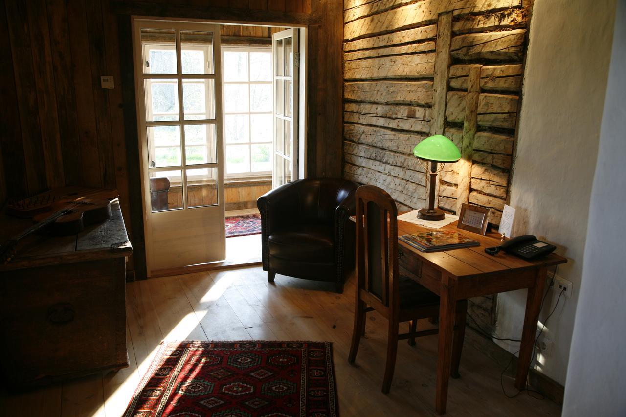 Paedaste Manor Ruang foto