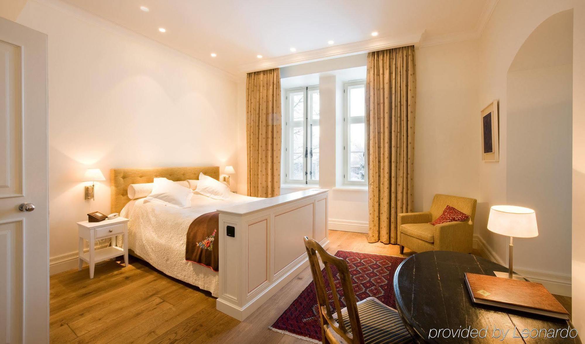 Paedaste Manor Ruang foto